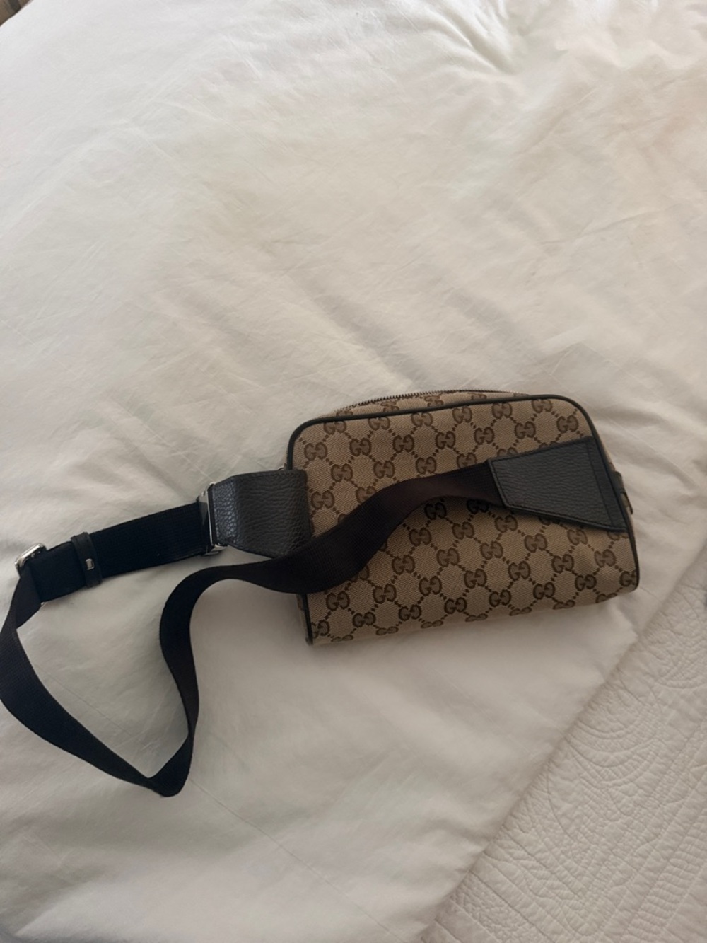 Gucci Beige & Brown Monogram Fanny Pack - Picture 3 of 3